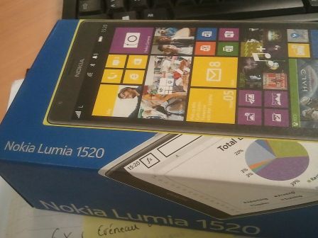 Lumia 1520 en boîte